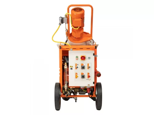 PFT RITMO XL vakológép vízpumpával (400V)