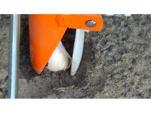 Kézi vetőcső (35mm)