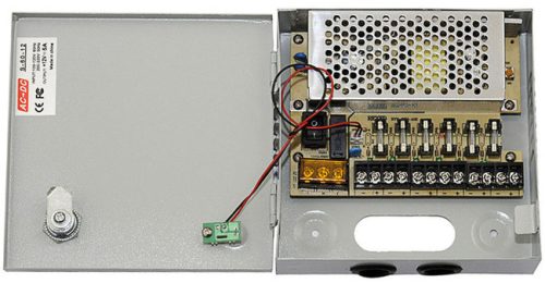 SUNWOR SCPS-1205-6 CCTV tápegység, fém doboz, 6 csatorna, 12VDC, 5A.
