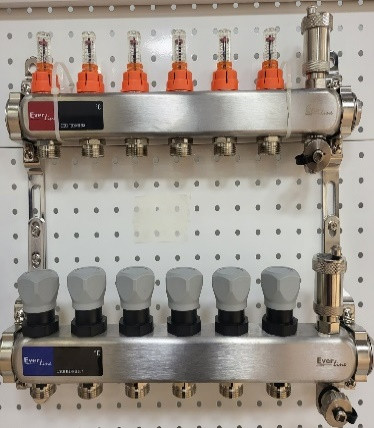 Áramlásmérős osztó-gyűjtő INOX 10 körös, beépített végelemmel, hőm. Kijelzővel 1”x3/4”