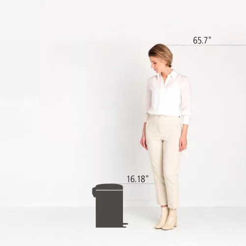 Brabantia NewIcon pedálos hulladékgyűjtő szagmentesen záródó Soft-Close fedél, acél belső tartály, 12L - X méret, r.m.