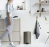 Brabantia NewIcon pedálos hulladékgyűjtő szagmentesen záródó Soft-Close fedél, műanyag tartály, 20L - Y méret, acél,