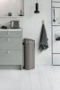 Brabantia Touch Bin New Soft-Touch nyomófedeles hulladékgyűjtő belső tartállyal, ovális, 40L - L méret, acél,