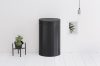 Brabantia Touch Bin New Soft-Touch nyomófedeles hulladékgyűjtő belső tartállyal, ovális, 40L - L méret, acél, matt