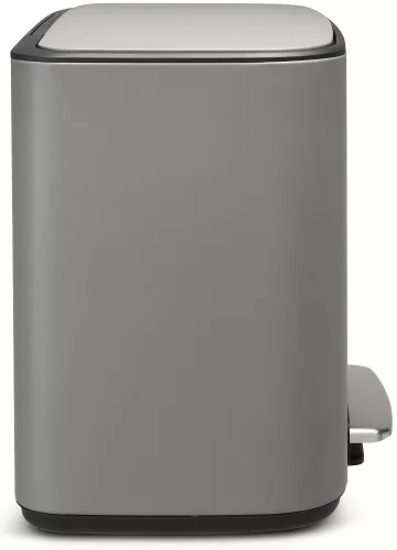 Brabantia Bo Pedal Bin pedálos szelektív hulladékgyűjtő szagmentesen záródó Soft-Close fedél, műanyag tartály, 3x11L
