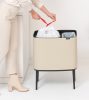 Brabantia Bo Touch Bin nyomófedeles szelektív hulladékgyűjtő, magasított, lábakon álló, műanyag tartály, 11+23L - X+J