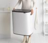 Brabantia Bo Touch Bin nyomófedeles hulladékgyűjtő XXL, padlón álló, műanyag tartály, 2x30L - O méret, acél, fehér