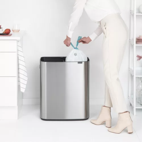 Brabantia Bo Touch Bin nyomófedeles hulladékgyűjtő XXL, padlón álló, műanyag tartály, 2x30L - O méret, r.m. acél, selyem