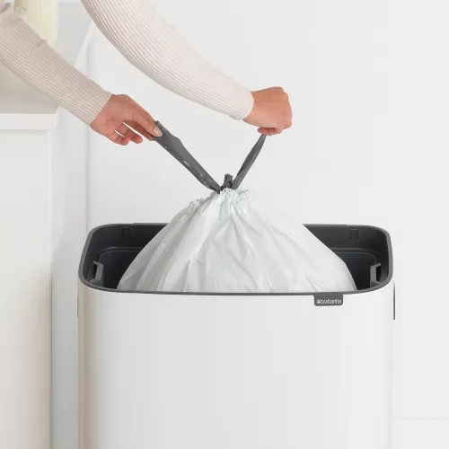 Brabantia Bo Touch Bin nyomófedeles hulladékgyűjtő XXL, padlón álló, műanyag tartály, 60L - M méret, acél, fehér
