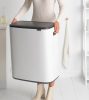 Brabantia Bo Touch Bin nyomófedeles hulladékgyűjtő XXL, padlón álló, műanyag tartály, 60L - M méret, acél, fehér