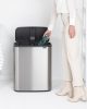 Brabantia Bo Touch Bin nyomófedeles hulladékgyűjtő XXL, padlón álló, műanyag tartály, 60L - M méret, r.m. acél, selyem