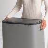 Brabantia Bo Touch Bin nyomófedeles hulladékgyűjtő XXL, padlón álló, műanyag tartály, 60L - M méret, acél, betonszürke