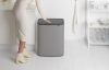 Brabantia Bo Touch Bin nyomófedeles hulladékgyűjtő XXL, padlón álló, műanyag tartály, 60L - M méret, acél, betonszürke