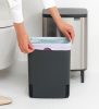 Brabantia Bo Waste Bin Hi hulladékgyűjtő felnyitható, Soft-Close fedéllel, magasított, lábakon álló, műanyag tartály,