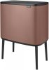 Brabantia Bo Touch Bin nyomófedeles szelektív hulladékgyűjtő, magasított, lábakon álló, műanyag tartály, 11+23L - X+J