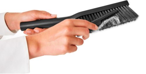 Brabantia SinkSide Dustpan and Brush Set, with comb seprű és lapát szettben, fogantyúba épített fésűvel, sötétszürke