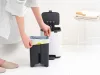 Brabantia Bo Pedal Bin pedálos hulladékgyűjtő szagmentesen záródó Soft-Close fedél, karcsú, négyzetes forma, műanyag