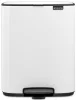 Brabantia Bo Pedal Bin pedálos hulladékgyűjtő szagmentesen záródó Soft-Close fedél, karcsú, négyzetes forma, műanyag