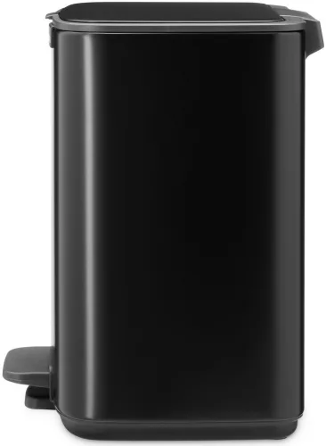 Brabantia Bo Pedal Bin pedálos hulladékgyűjtő szagmentesen záródó Soft-Close fedél, karcsú, négyzetes forma, műanyag