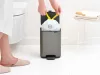 Brabantia Bo Pedal Bin pedálos hulladékgyűjtő szagmentesen záródó Soft-Close fedél, karcsú, négyzetes forma, műanyag
