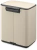 Brabantia Bo Pedal Bin pedálos hulladékgyűjtő szagmentesen záródó Soft-Close fedél, karcsú, négyzetes forma, műanyag