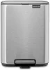 Brabantia Bo Pedal Bin pedálos hulladékgyűjtő szagmentesen záródó Soft-Close fedél, karcsú, négyzetes forma, műanyag
