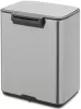 Brabantia Bo Pedal Bin pedálos hulladékgyűjtő szagmentesen záródó Soft-Close fedél, karcsú, négyzetes forma, műanyag