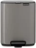 Brabantia Bo Pedal Bin pedálos hulladékgyűjtő szagmentesen záródó Soft-Close fedél, karcsú, négyzetes forma, műanyag