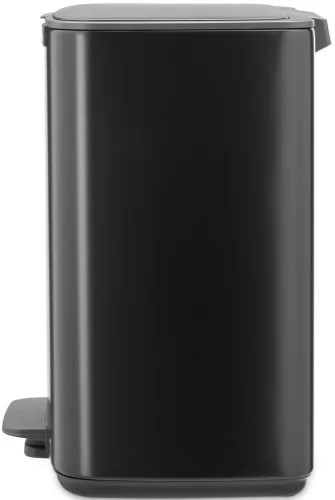 Brabantia Bo Pedal Bin pedálos hulladékgyűjtő szagmentesen záródó Soft-Close fedél, karcsú, négyzetes forma, műanyag