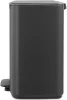 Brabantia Bo Pedal Bin pedálos hulladékgyűjtő szagmentesen záródó Soft-Close fedél, karcsú, négyzetes forma, műanyag