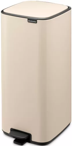 Brabantia Bo Pedal Bin pedálos hulladékgyűjtő szagmentesen záródó Soft-Close fedél, karcsú, négyzetes forma, műanyag
