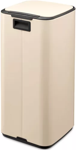 Brabantia Bo Pedal Bin pedálos hulladékgyűjtő szagmentesen záródó Soft-Close fedél, karcsú, négyzetes forma, műanyag