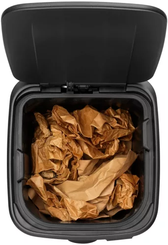 Brabantia Bo Pedal Bin pedálos hulladékgyűjtő szagmentesen záródó Soft-Close fedél, karcsú, négyzetes forma, műanyag