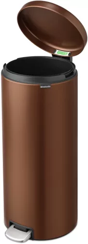 Brabantia NewIcon pedálos hulladékgyűjtő szagmentesen záródó Soft-Close fedél, műanyag tartály, 30L - G méret, acél,