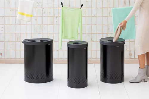 Brabantia Laundry Bin szennyestartó szellőző nyílásokkal, tépőzáras, mosható szennyesgyűjtő zsák, henger forma, közepes