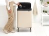 Brabantia Bo Touch Bin Hi hulladékgyűjtő Soft-Close fedéllel, magasított, lábakon álló, műanyag tartály, XXL, 60L