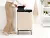 Brabantia Bo Touch Bin Hi szelektív hulladékgyűjtő Soft-Close fedéllel, magasított, lábakon álló, műanyag tartály, XXL,