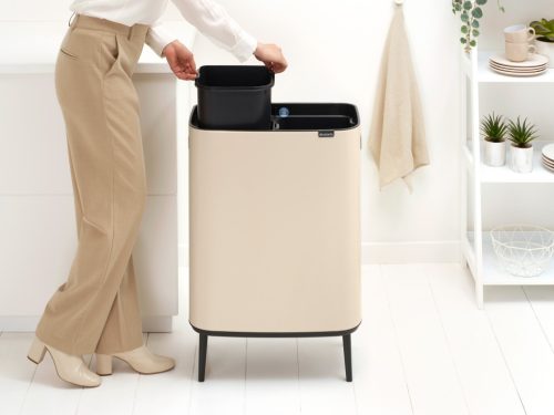 Brabantia Bo Touch Bin Hi szelektív hulladékgyűjtő Soft-Close fedéllel, magasított, lábakon álló, műanyag tartály, XXL,