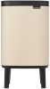 Brabantia Bo Waste Bin Hi hulladékgyűjtő felnyitható, Soft-Close fedéllel, magasított, lábakon álló, műanyag tartály, 4L