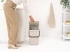 Brabantia Sort & Go konyhai szemetes felnyitható fedéllel, fogantyúval szelektív és komposzt gyűjtéséhez, 25L - J méret,