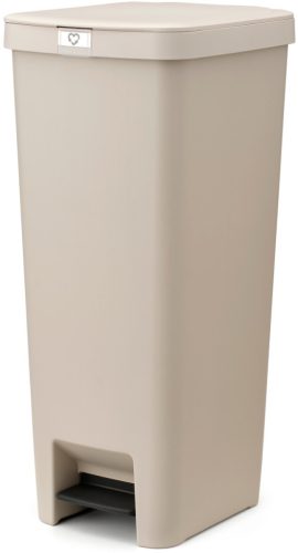 Brabantia StepUp pedálos kuka hulladéktípus jelölő ablakkal, lecsapódásgátló fedél, 40L - L méret, 91% újrahasznosított