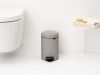 Brabantia NewIcon pedálos hulladékgyűjtő szagmentesen záródó Soft-Close fedél, műanyag tartály, 3L - V méret, acél,