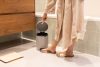 Brabantia NewIcon pedálos hulladékgyűjtő szagmentesen záródó Soft-Close fedél, műanyag tartály, 5L - W méret, acél,