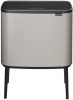 Brabantia Bo Touch Bin nyomófedeles hulladékgyűjtő, magasított, lábakon álló, műanyag tartály, 36L - R méret, acél,