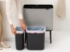 Brabantia Bo Touch Bin nyomófedeles szelektív hulladékgyűjtő, magasított, lábakon álló, műanyag tartály, 11+23L - X+J