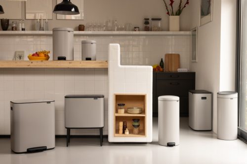 Brabantia Bo Touch Bin nyomófedeles szelektív hulladékgyűjtő, magasított, lábakon álló, műanyag tartály, 3x11L - X méret