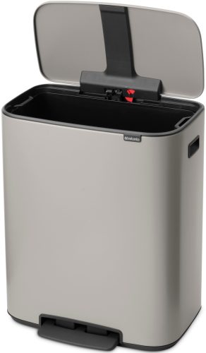 Brabantia Bo Pedal Bin pedálos hulladékgyűjtő szagmentesen záródó Soft-Close fedél, műanyag tartály, 60L - M méret, acél
