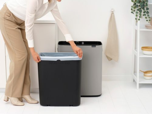 Brabantia Bo Touch Bin nyomófedeles hulladékgyűjtő XXL, padlón álló, műanyag tartály, 60L - M méret, acél, hamvasszürke