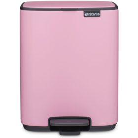   Brabantia Bo Pedal Bin pedálos hulladékgyűjtő szagmentesen záródó Soft-Close fedél, karcsú, négyzetes forma, műanyag