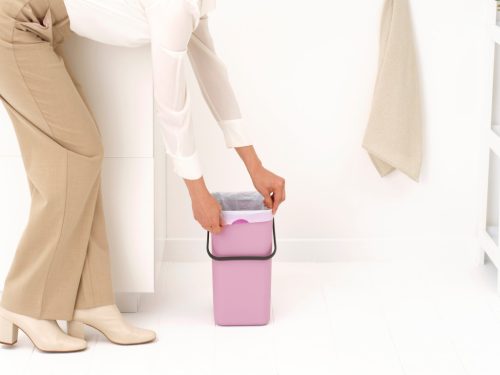 Brabantia Sort & Go konyhai szemetes felnyitható fedéllel, fogantyúval szelektív és komposzt gyűjtéséhez, 12L - C méret,